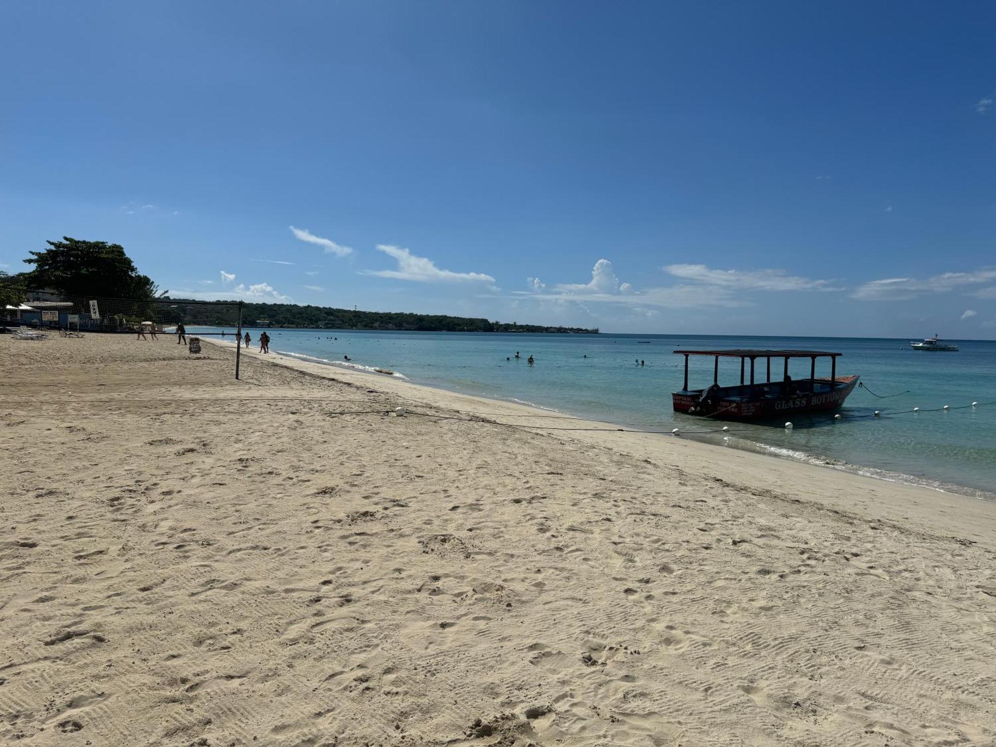 Marriott White Sands, Beachfront Condo At Negril Beach Club Ngoại thất bức ảnh